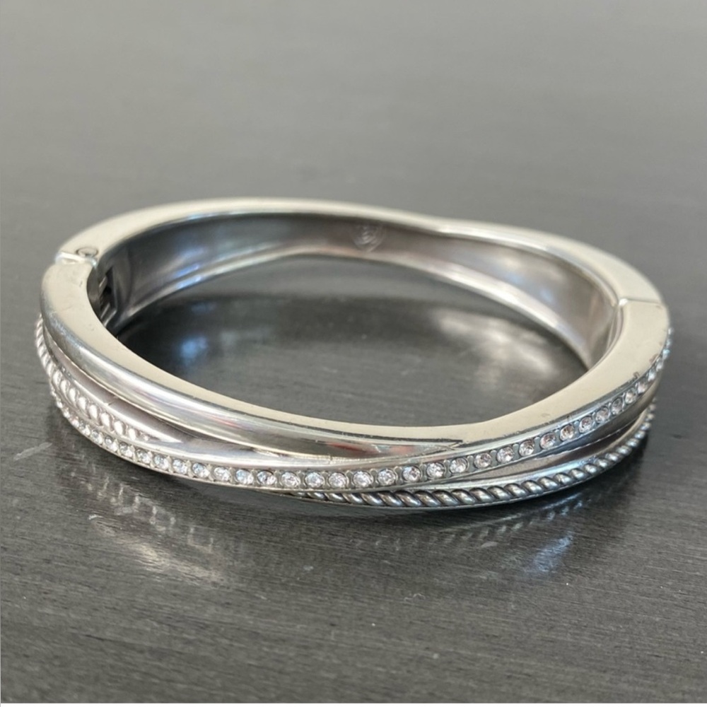 Brighton Neptune Rings Narrow Bangle Bracelet - Picture 3 of 6